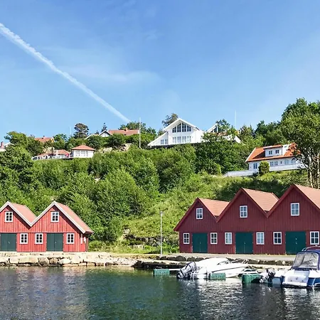Four-bedroom In Lindesnes Dom wakacyjny *