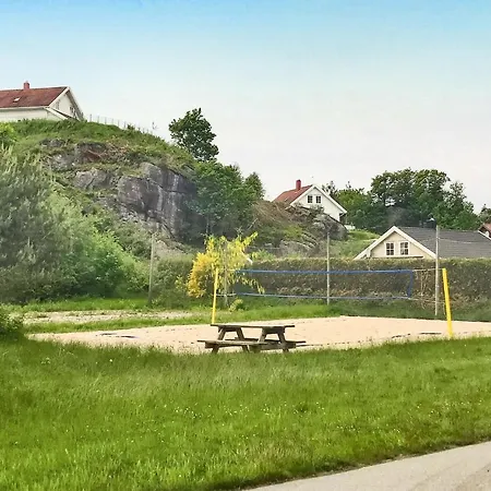 Four-bedroom In Lindesnes Gare