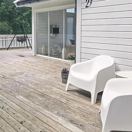 Four-bedroom In Lindesnes * Gare